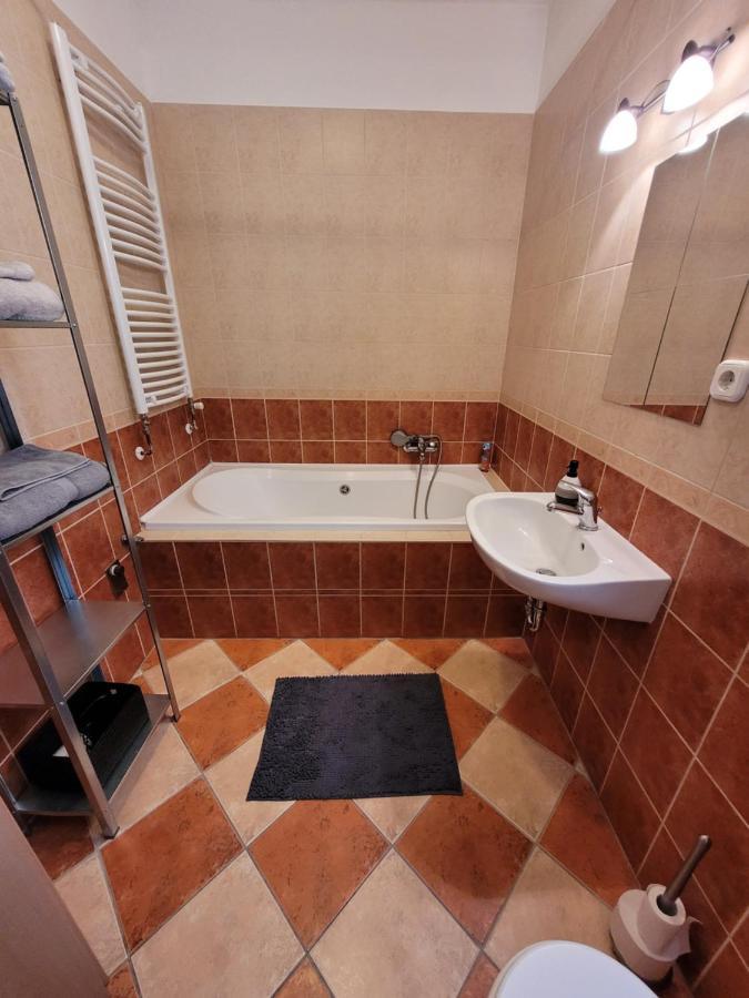 בודפשט Hb Downtown Sunny Apartman מראה חיצוני תמונה
